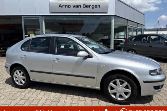 SEAT Leon (2006) thumbnail 1