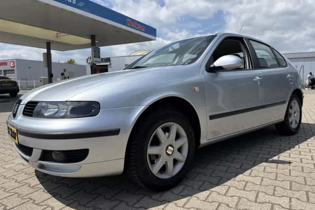 SEAT Leon (2006) thumbnail 5