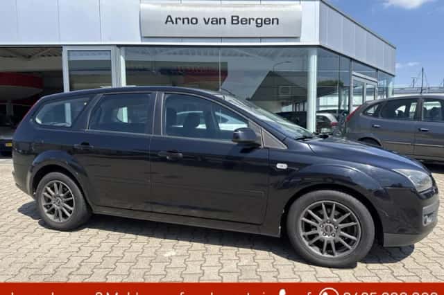 Ford Focus (2007) thumbnail 1