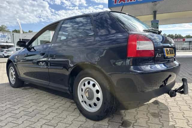 Audi A3 (2002) thumbnail 3