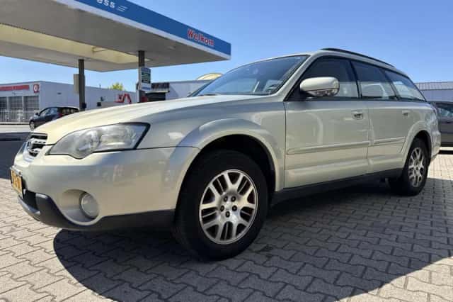 Subaru Outback (2006) thumbnail 5