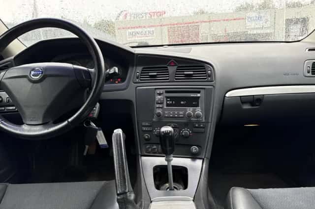 Volvo S60 (2004) thumbnail 2