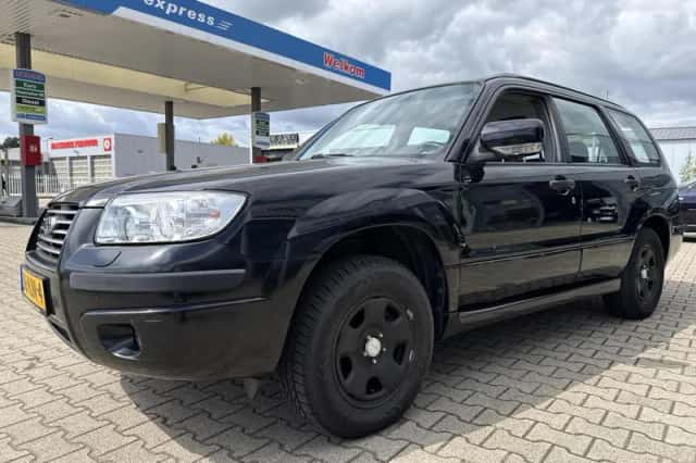 Subaru Forester (2008) thumbnail 5