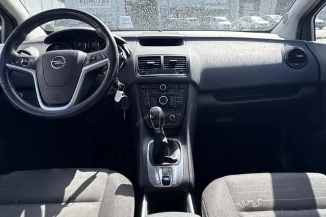 Opel Meriva (2011) thumbnail 2