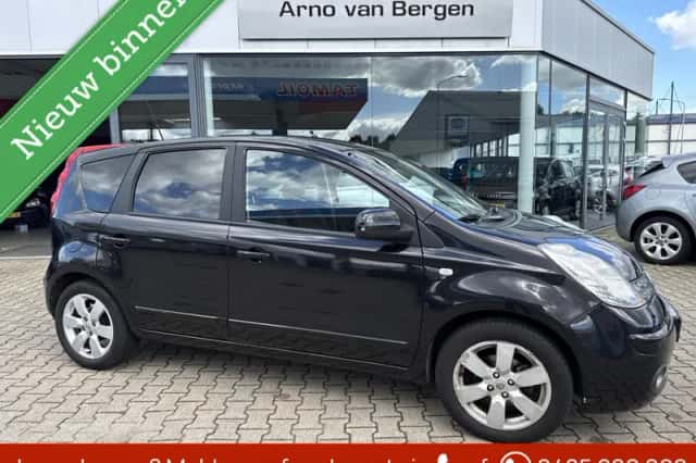 Nissan Note (2008) thumbnail 1
