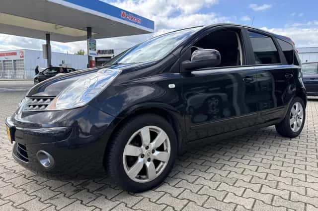 Nissan Note (2008) thumbnail 3