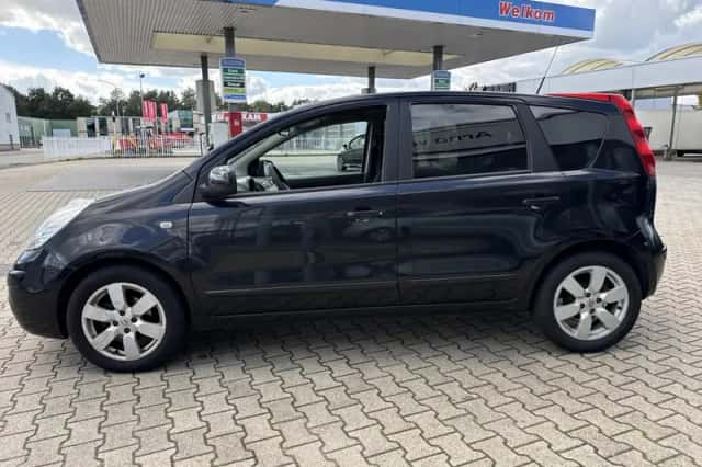Nissan Note (2008) thumbnail 5