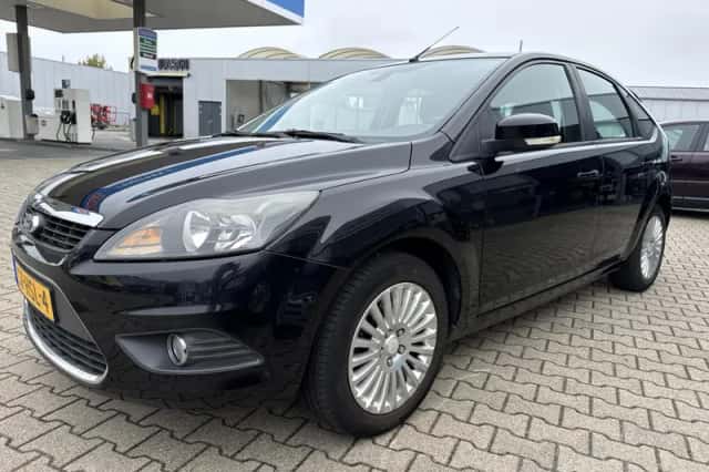 Ford Focus (2009) thumbnail 5