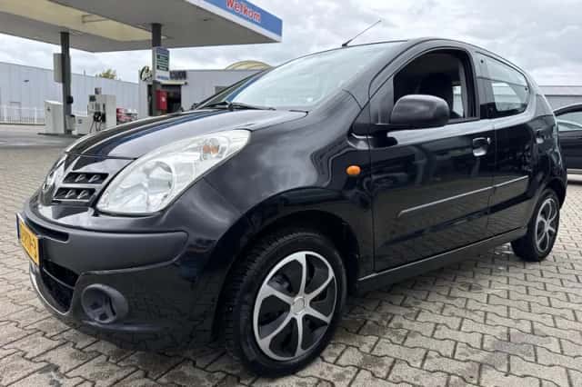 Nissan Pixo (2011) thumbnail 5