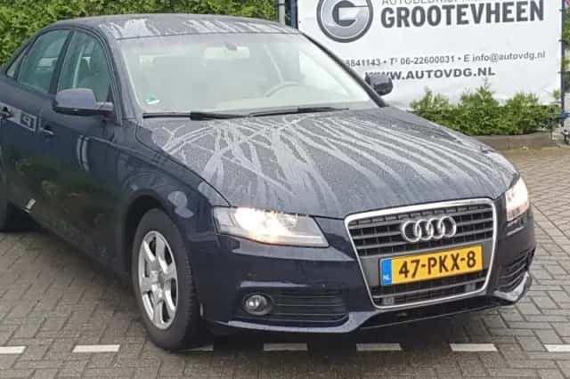 Audi A4 (2011) thumbnail 1