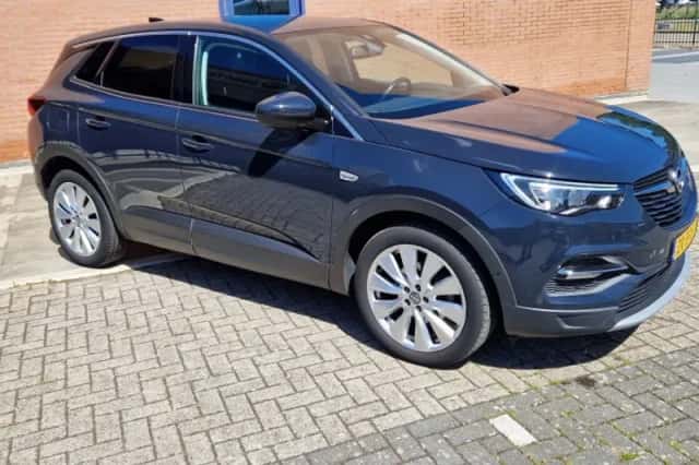Opel Grandland (2019) thumbnail 6