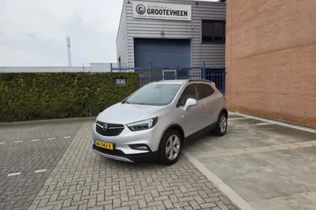 Opel Mokka (2017) thumbnail 2