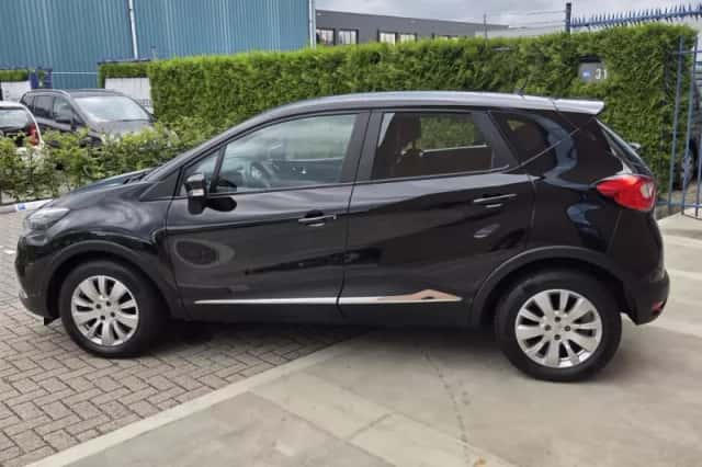 Renault Captur (2014) thumbnail 3