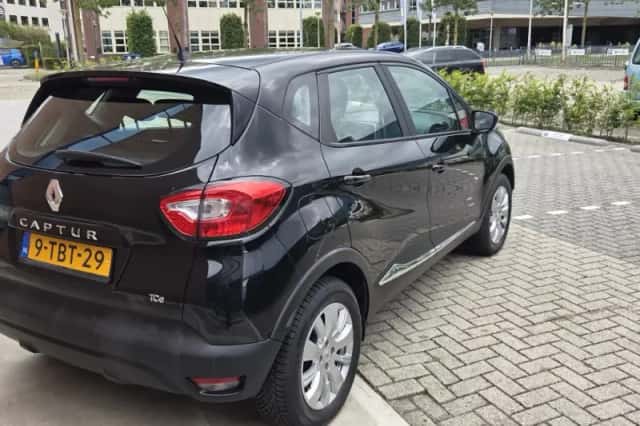 Renault Captur (2014) thumbnail 6