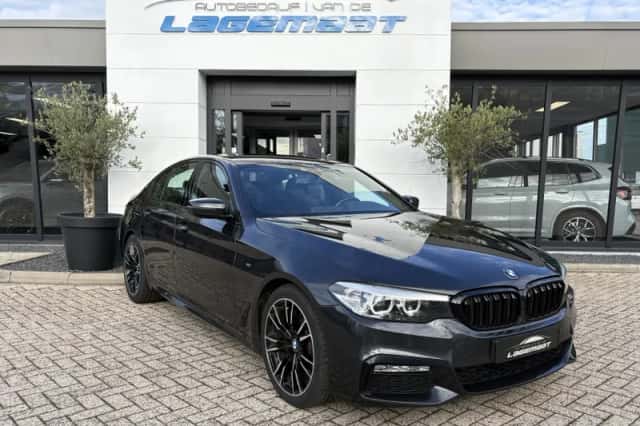 BMW 5-Serie (2017) thumbnail 3