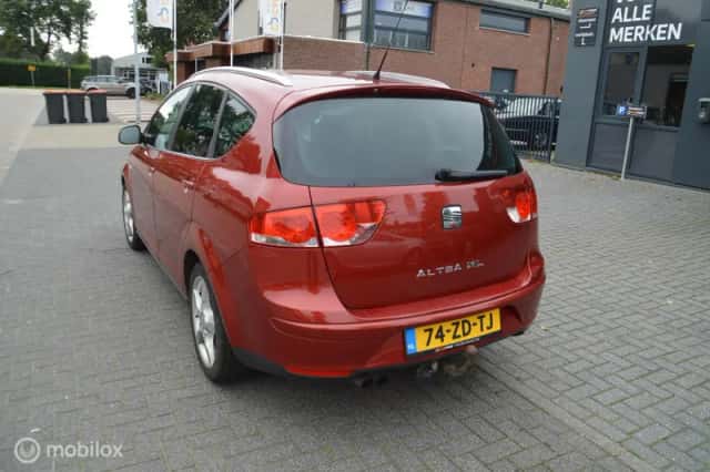 SEAT Altea XL (2008) thumbnail 5