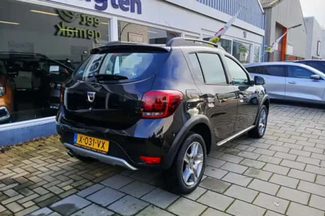 Dacia Sandero (2019) thumbnail 6