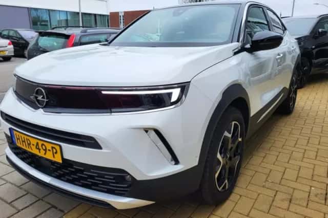 Opel Mokka (2023) thumbnail 3