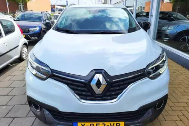 Renault Kadjar (2019) thumbnail 2