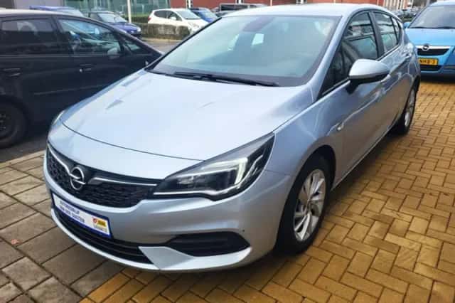 Opel Astra (2020) thumbnail 3