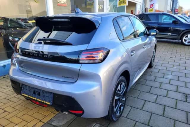 Peugeot 208 (2025) thumbnail 6