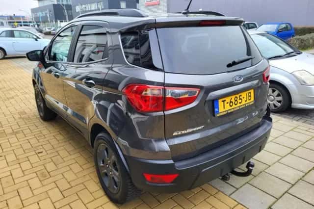 Ford EcoSport (2019) thumbnail 4