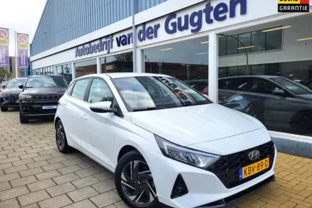 Hyundai i20 (2022) thumbnail 1