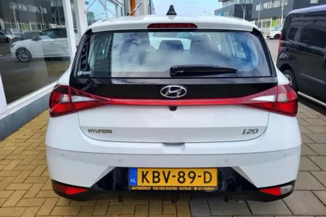 Hyundai i20 (2022) thumbnail 5