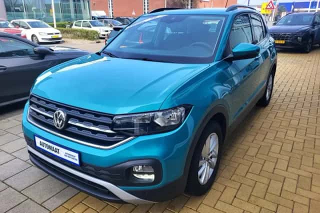 Volkswagen T-Cross (2019) thumbnail 3