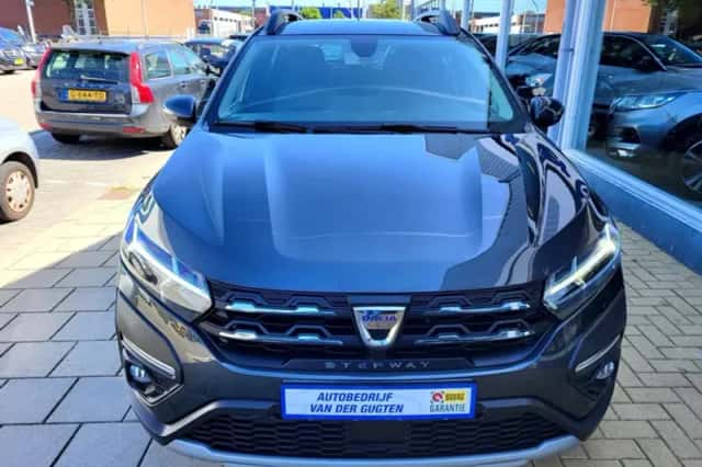 Dacia Sandero (2022) thumbnail 2