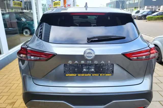 Nissan Qashqai (2023) thumbnail 5