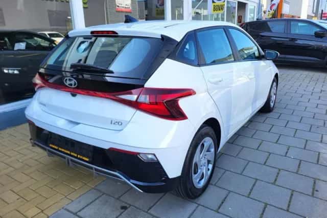 Hyundai i20 (2024) thumbnail 6