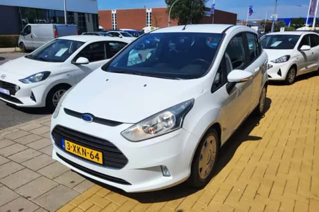 Ford B-Max (2014) thumbnail 3