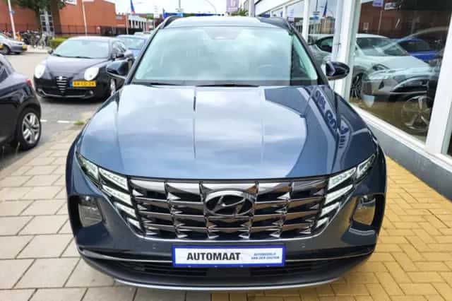Hyundai Tucson (2023) thumbnail 2