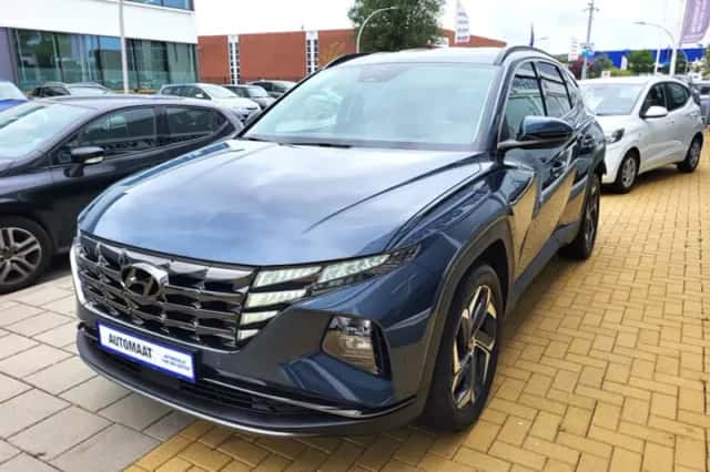 Hyundai Tucson (2023) thumbnail 3