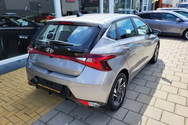 Hyundai i20 (2023) thumbnail 6