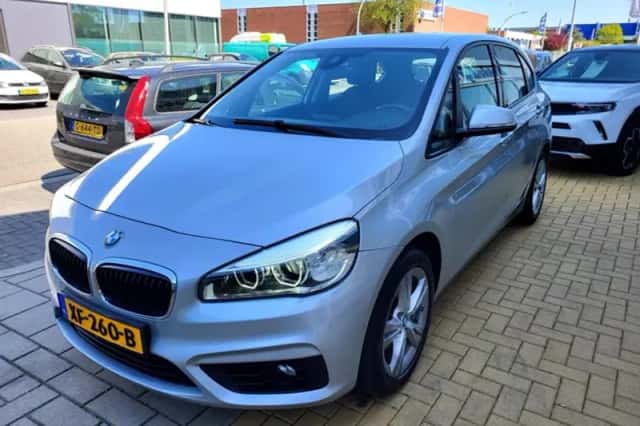 BMW 2-Serie Active Tourer (2018) thumbnail 3