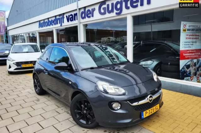 Opel Adam (2017) thumbnail 1