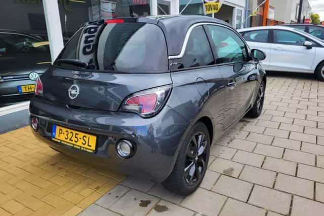 Opel Adam (2017) thumbnail 6