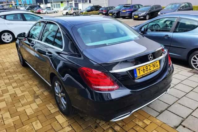 Mercedes-Benz C-Klasse (2015) thumbnail 4