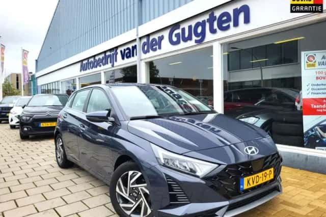 Hyundai i20 (2024) thumbnail 1