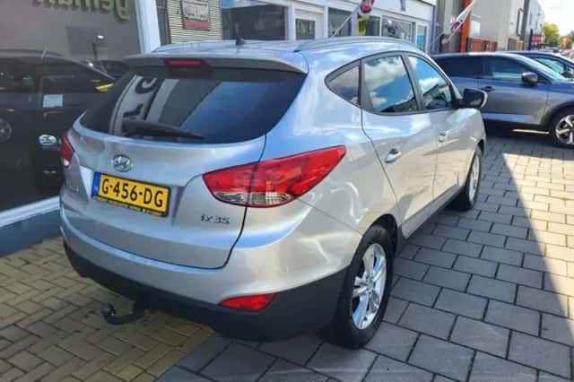 Hyundai ix35 (2012) thumbnail 6