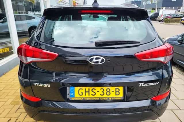 Hyundai Tucson (2017) thumbnail 5