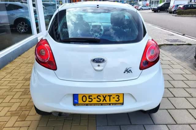 Ford Ka (2011) thumbnail 5