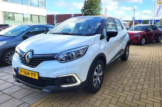 Renault Captur (2018) thumbnail 3