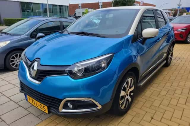 Renault Captur (2014) thumbnail 3