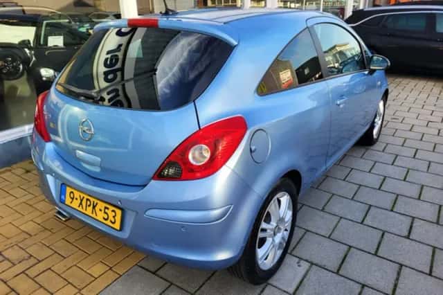 Opel Corsa (2014) thumbnail 6