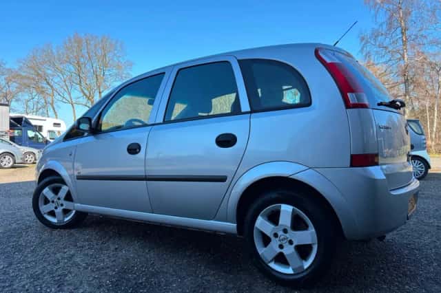 Opel Meriva (2005) thumbnail 4