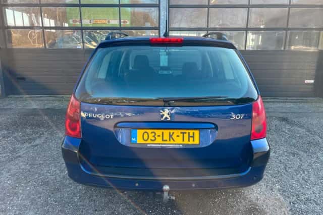 Peugeot 307 (2003) thumbnail 6