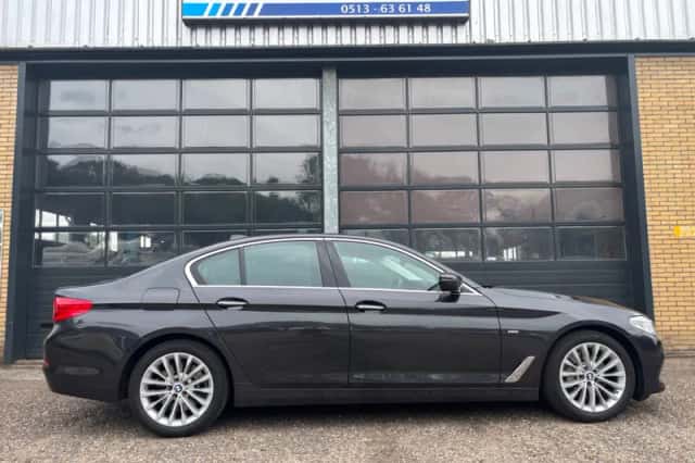 BMW 5-Serie (2017) thumbnail 3